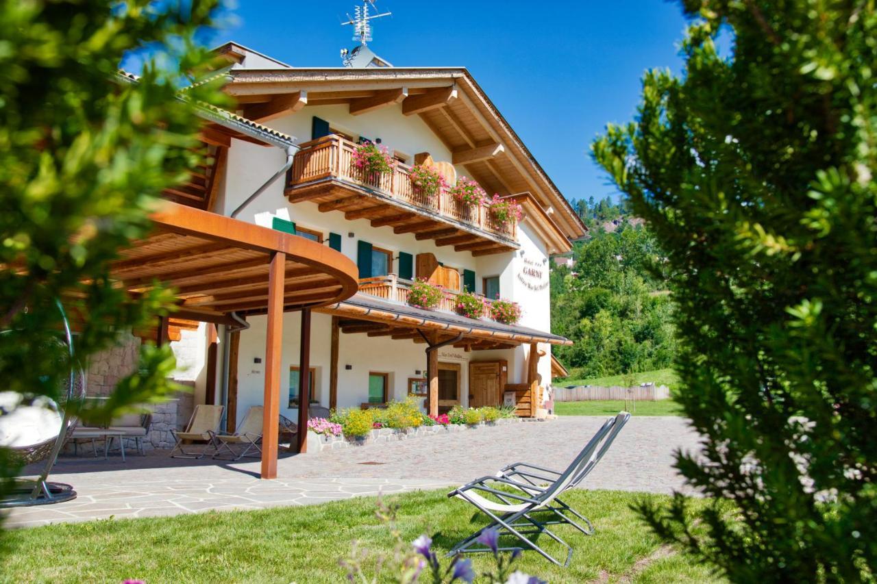 Albergo Garni Antico Mas Del Medico Cavalese Exterior photo